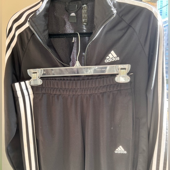 Addidas Tracksuits Set - Picture 7 of 8